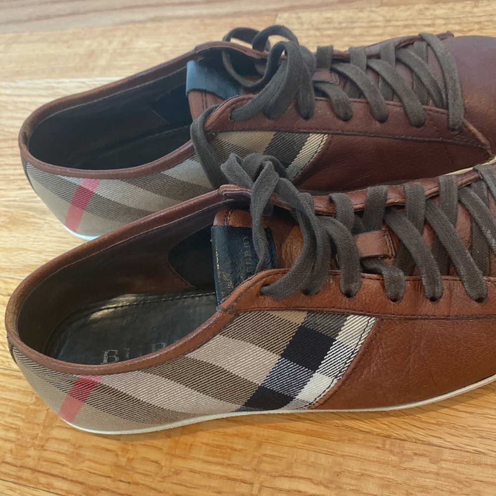 BURBERRY Authentic vintage check print low-top leather sneakers sz EU 43